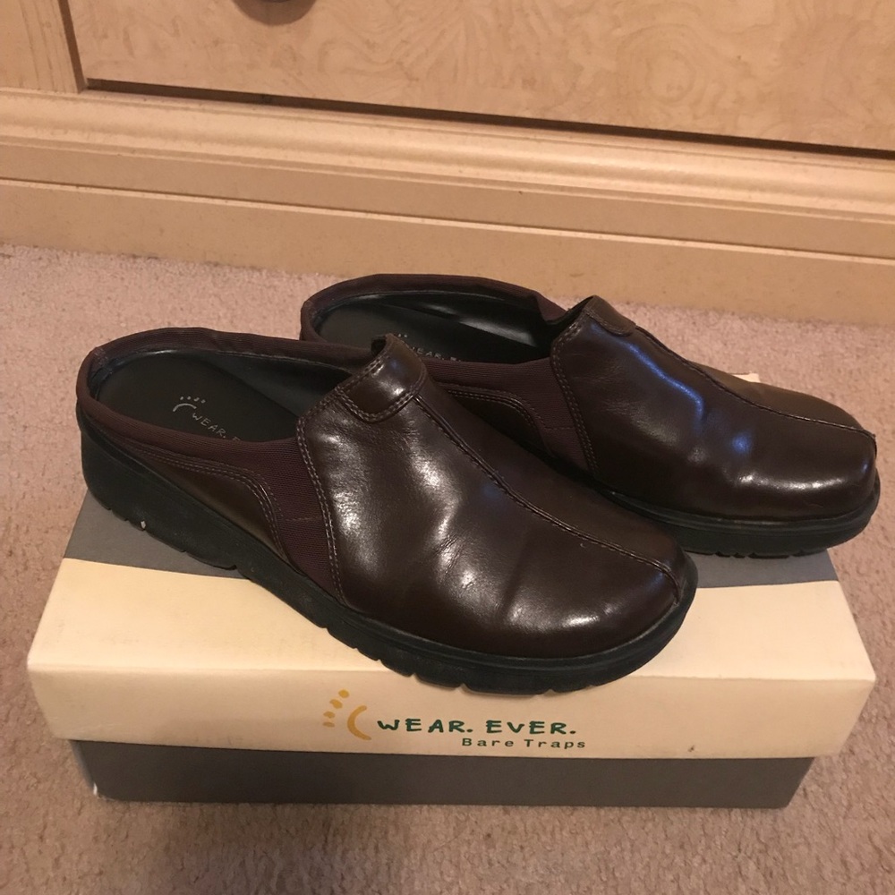 Wear Ever Bear Traps Mules